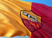 B体育体育新闻-AC米兰对战曼联，红黑对决紧张刺激