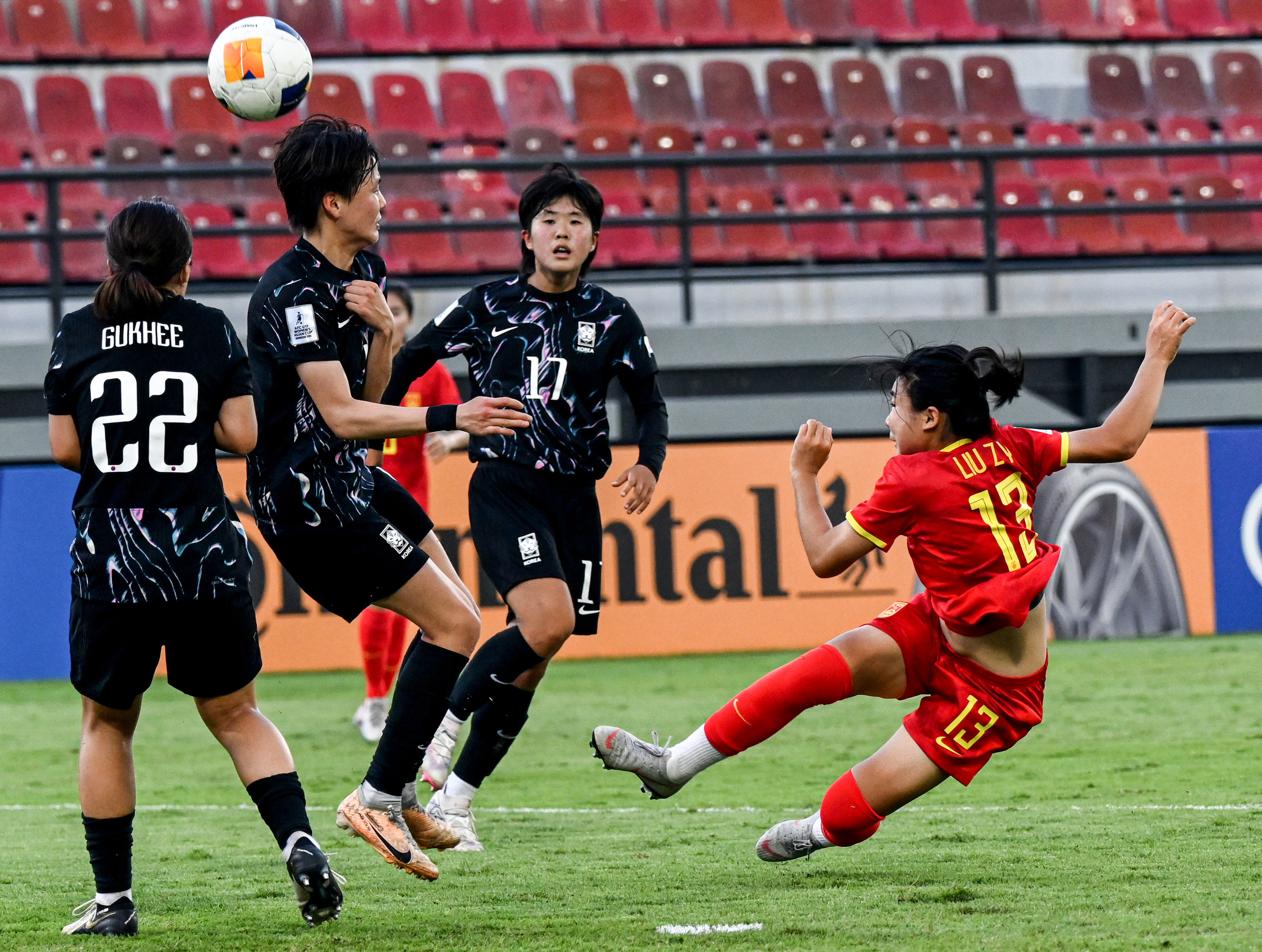 关于女足备战亚洲杯，全队备战气氛热烈备战期待的信息