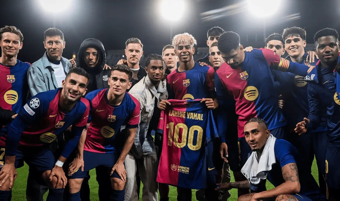 包含巴萨双核出击，欧冠竞逐最强球队的词条