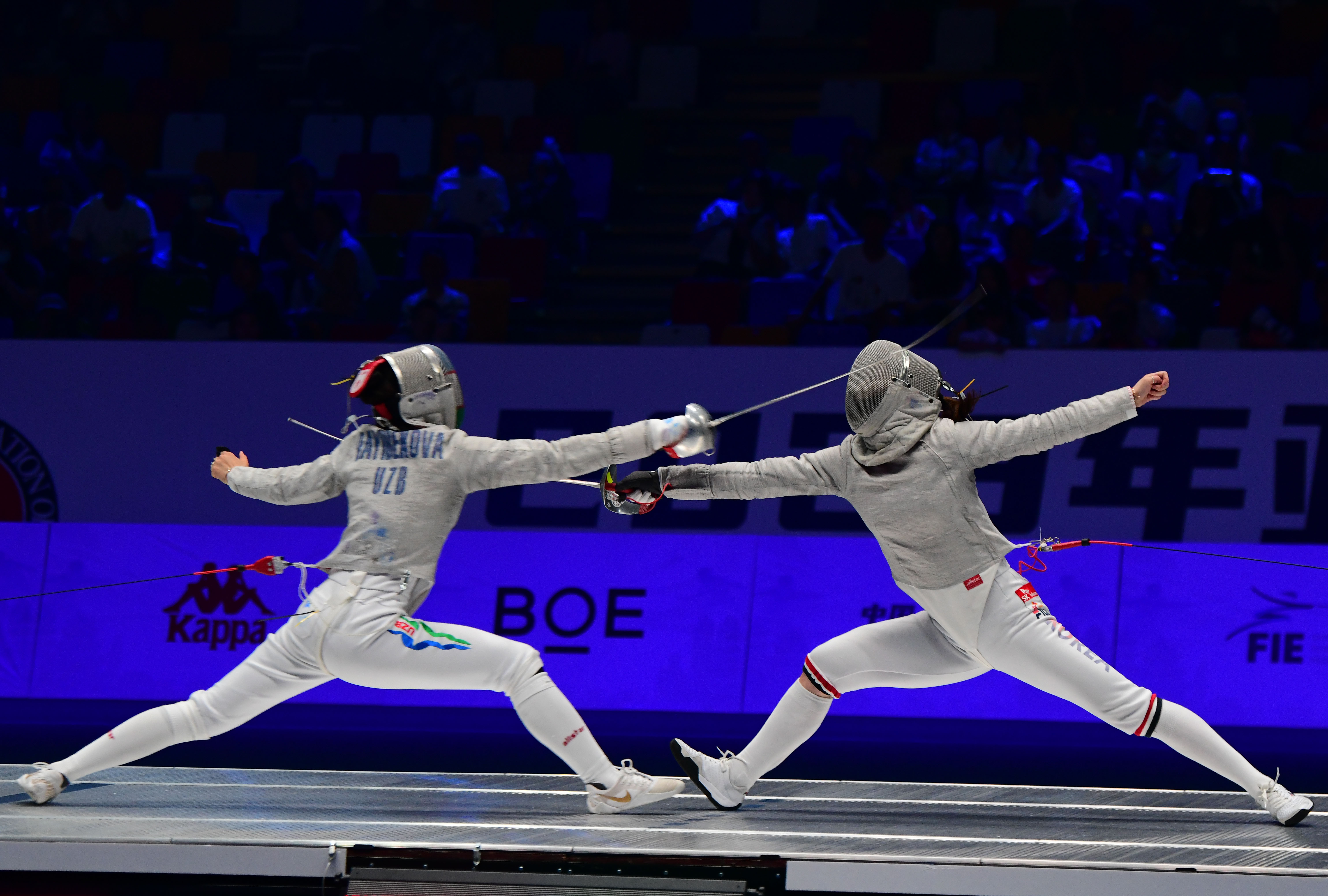 委内瑞拉击剑选手夺冠在望,冲向胜利的简单介绍 委内瑞拉击剑选手夺冠在望,冲向胜利的简单介绍