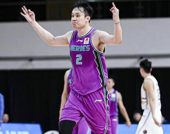 长春球队遭遇困境，备战下一场关键战役