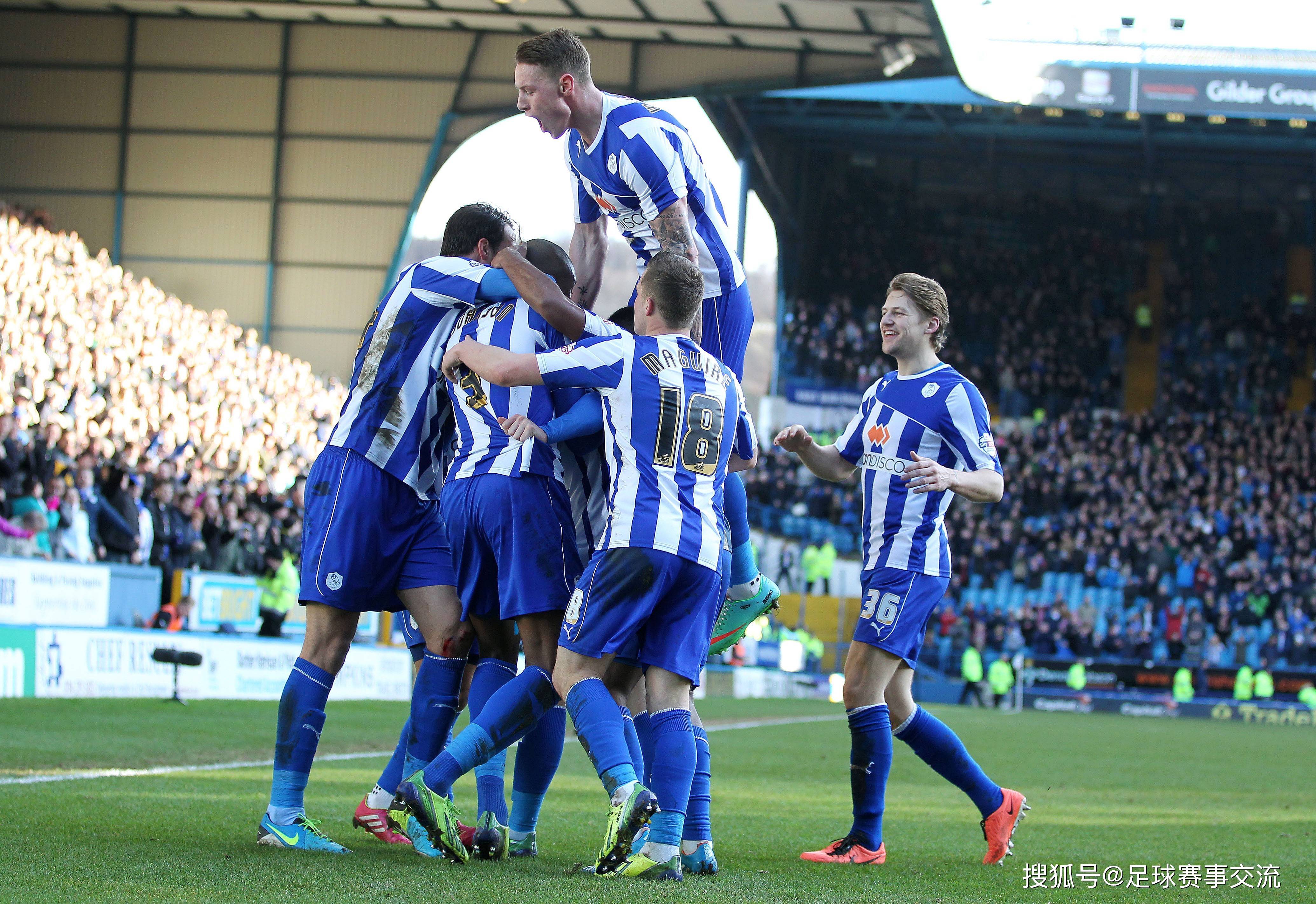 全力以赴!一支球队实力大增,足球比赛现场人气高涨的简单介绍 全力以赴!一支球队实力大增,足球比赛现场人气高涨的简单介绍