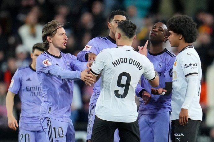 瓦伦西亚主场迎战皇马，欲打破连败