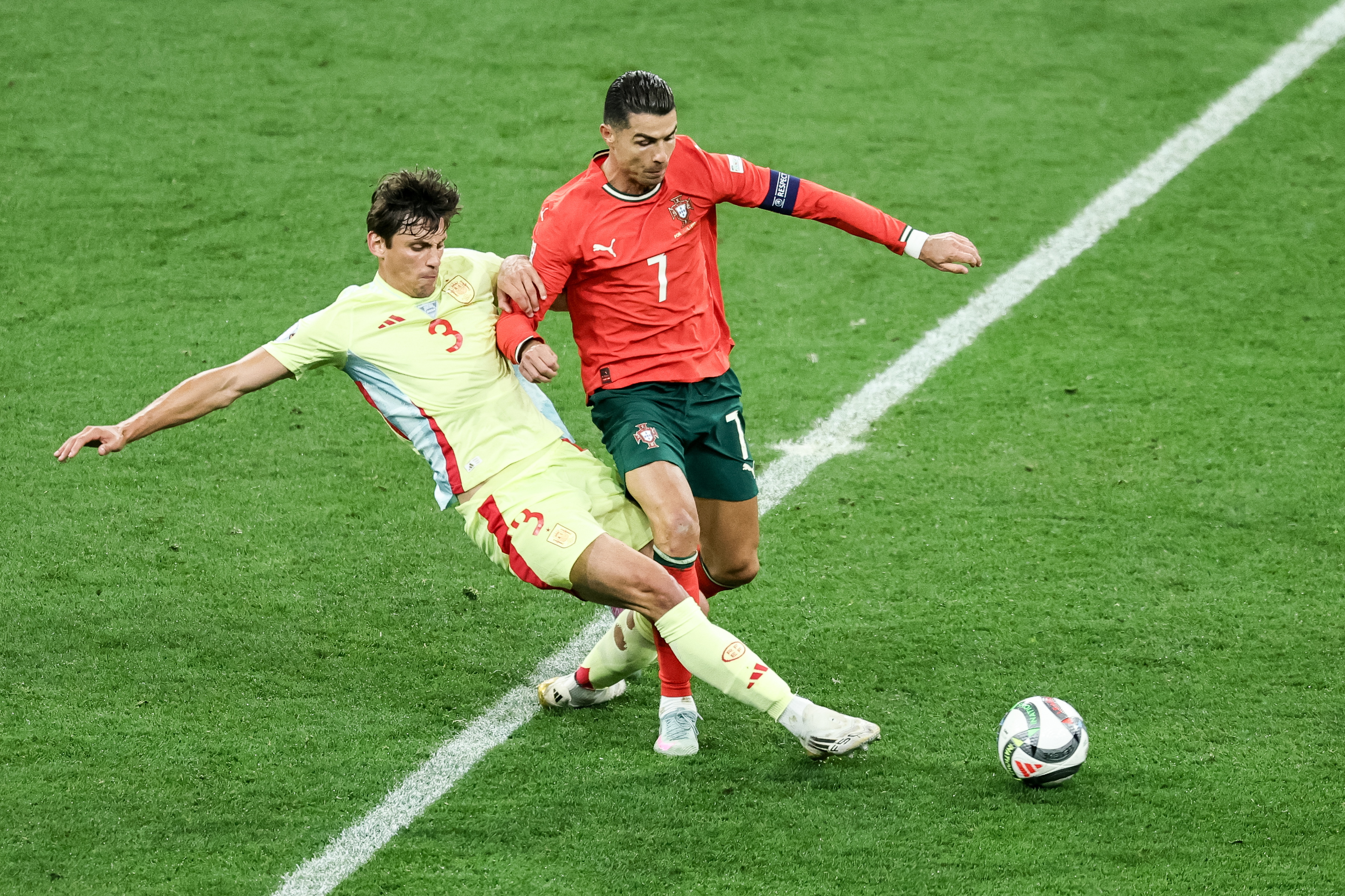 葡萄牙选手实力击败对手斩获冠军 葡萄牙选手实力击败对手斩获冠军