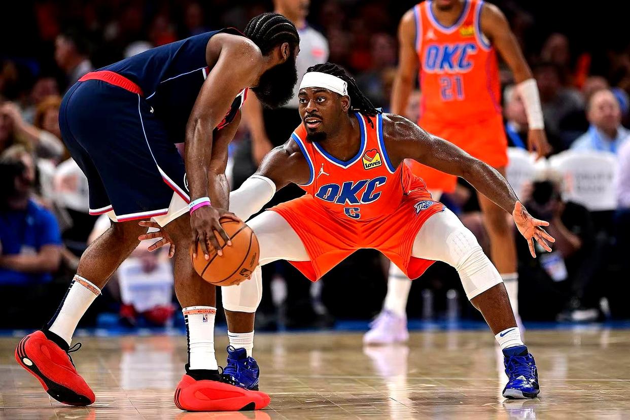 快船遭遇雷霆翻盘,队内关键失误或成教训的简单介绍 快船遭遇雷霆翻盘,队内关键失误或成教训的简单介绍