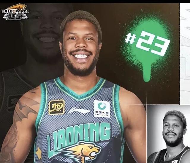 双外援联手发威，球队豪取四连胜