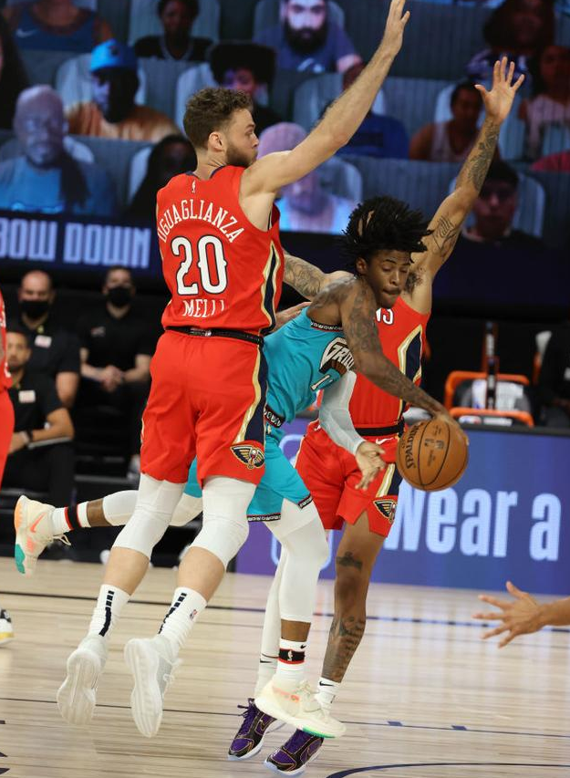 关于沃尔夫斯堡不敌列沃库森，连败局面加重的信息