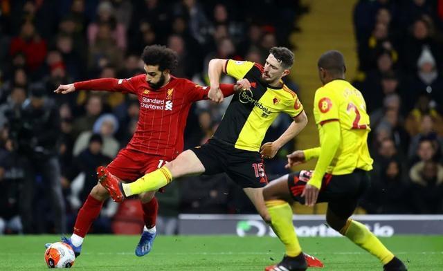 包含利物浦主场大破沃特福德，继续稳坐榜首的词条